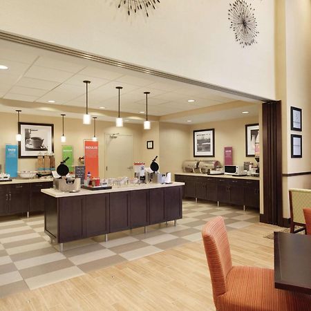 Hampton Inn & Suites Philadelphia Montgomeryville North Wales Exteriör bild