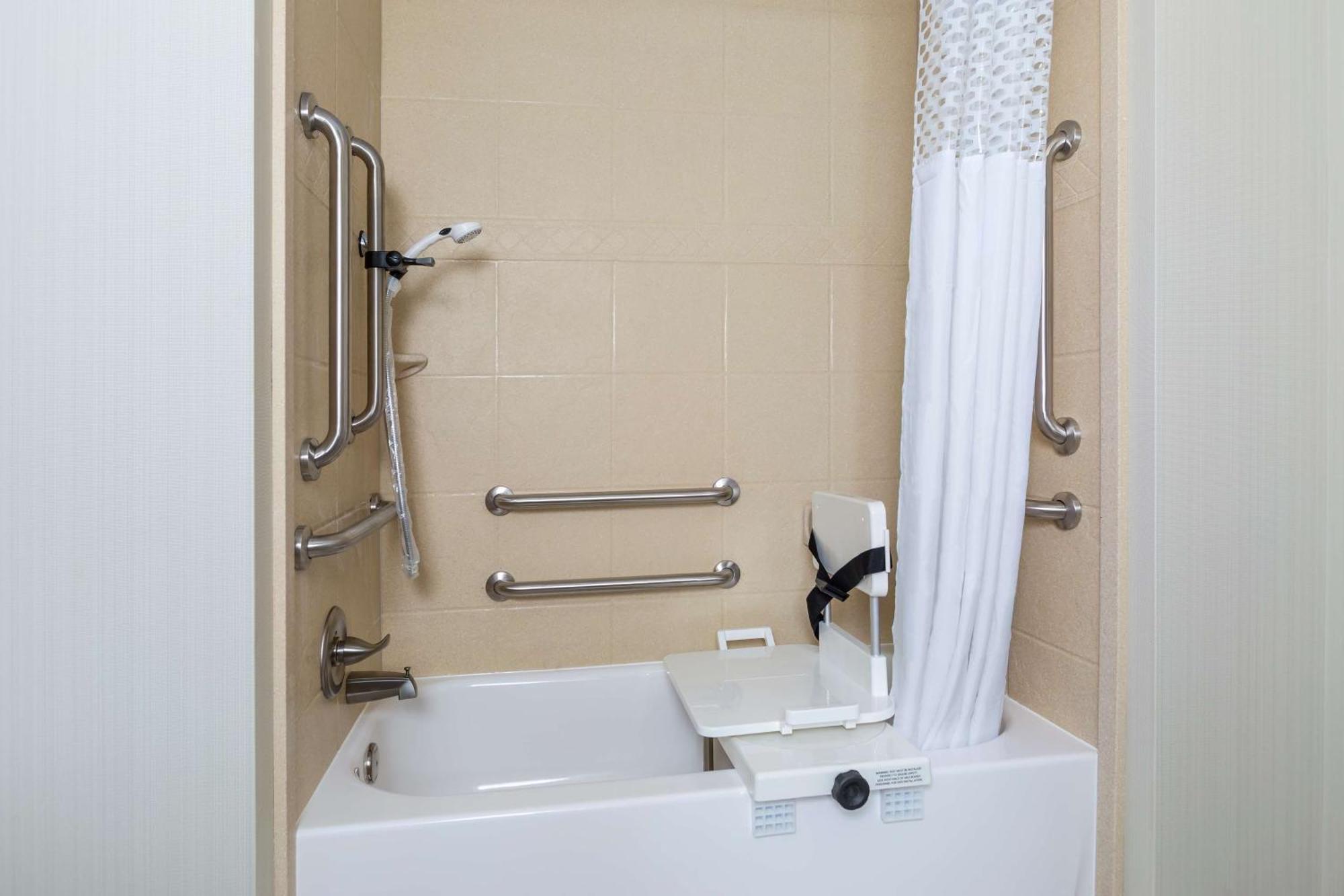 Hampton Inn & Suites Philadelphia Montgomeryville North Wales Exteriör bild