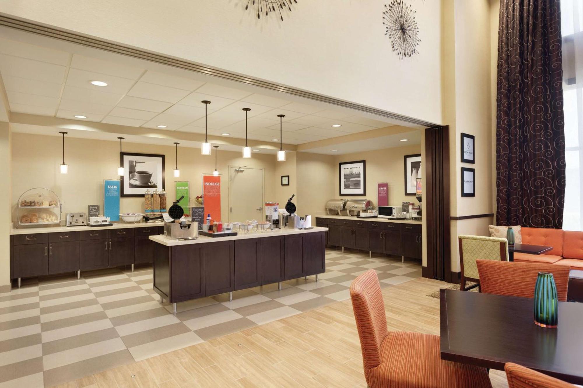 Hampton Inn & Suites Philadelphia Montgomeryville North Wales Exteriör bild